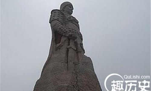生大蒜和熟大蒜的功效网 :分享生大蒜和熟大蒜的功效一样吗-生大蒜与熟大蒜功效一样吗知识